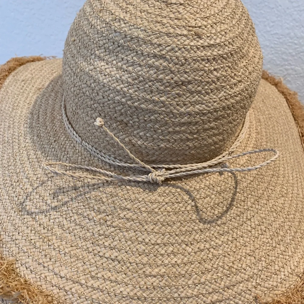 Helen Kaminski Tan Fringed Straw Hat - Picture 5 of 6